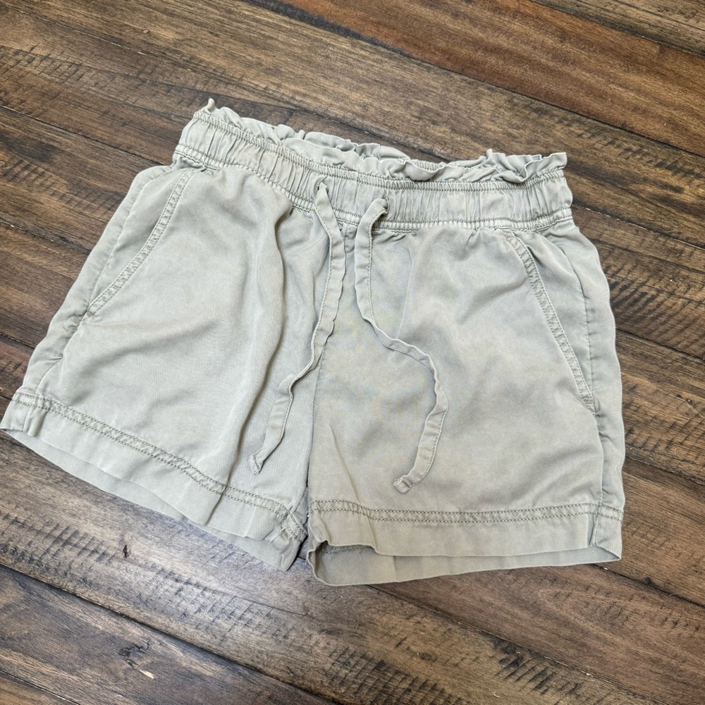❤️‍🔥$6 CLEARANCE ❤️‍🔥 Soft comfy pull on shorts